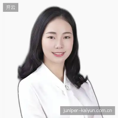 邱云